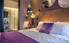 Luxury Upscale Apartments On 18 M Zhitomirska