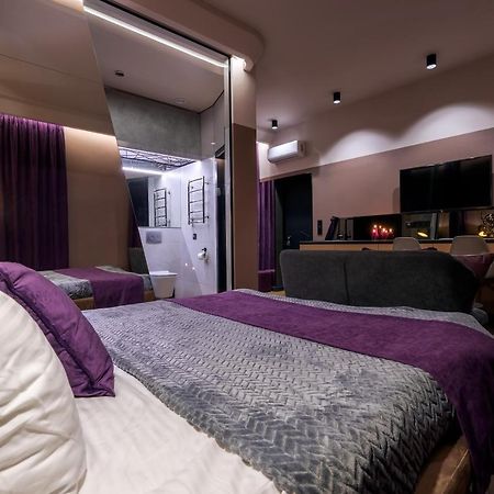 Luxury Upscale Apartments On 18 M Zhitomirska Київ Екстер'єр фото