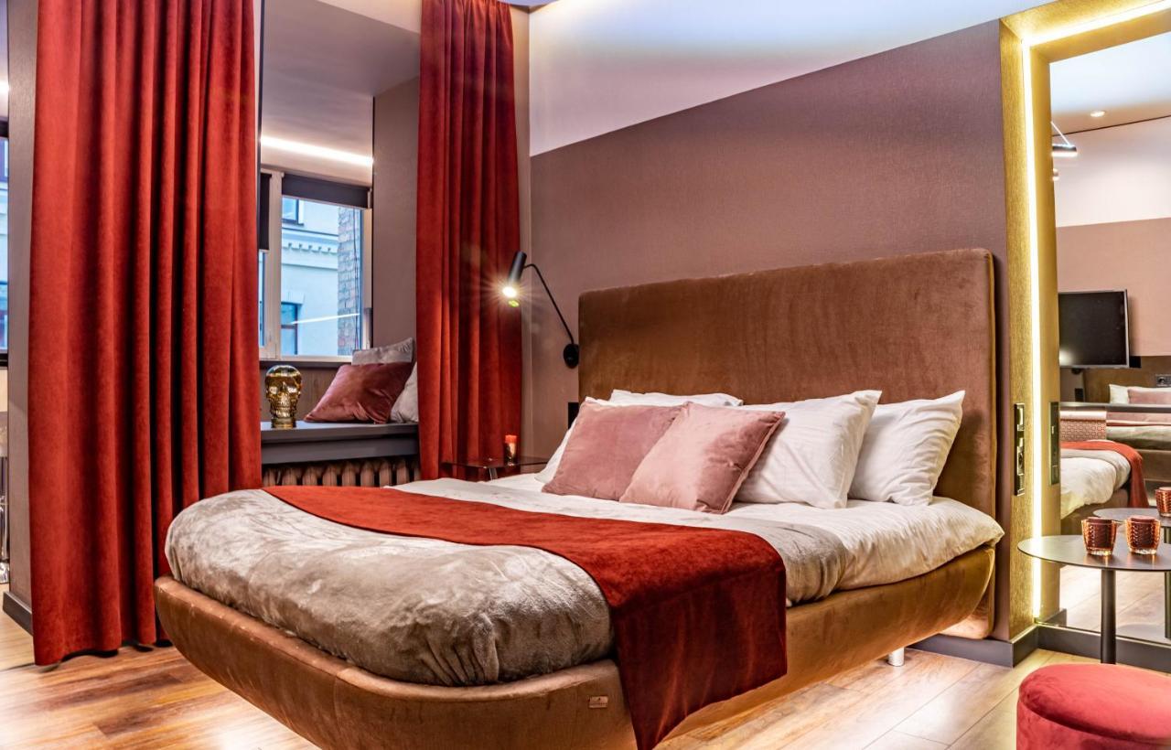 Luxury Upscale Apartments On 18 M Zhitomirska Київ Екстер'єр фото