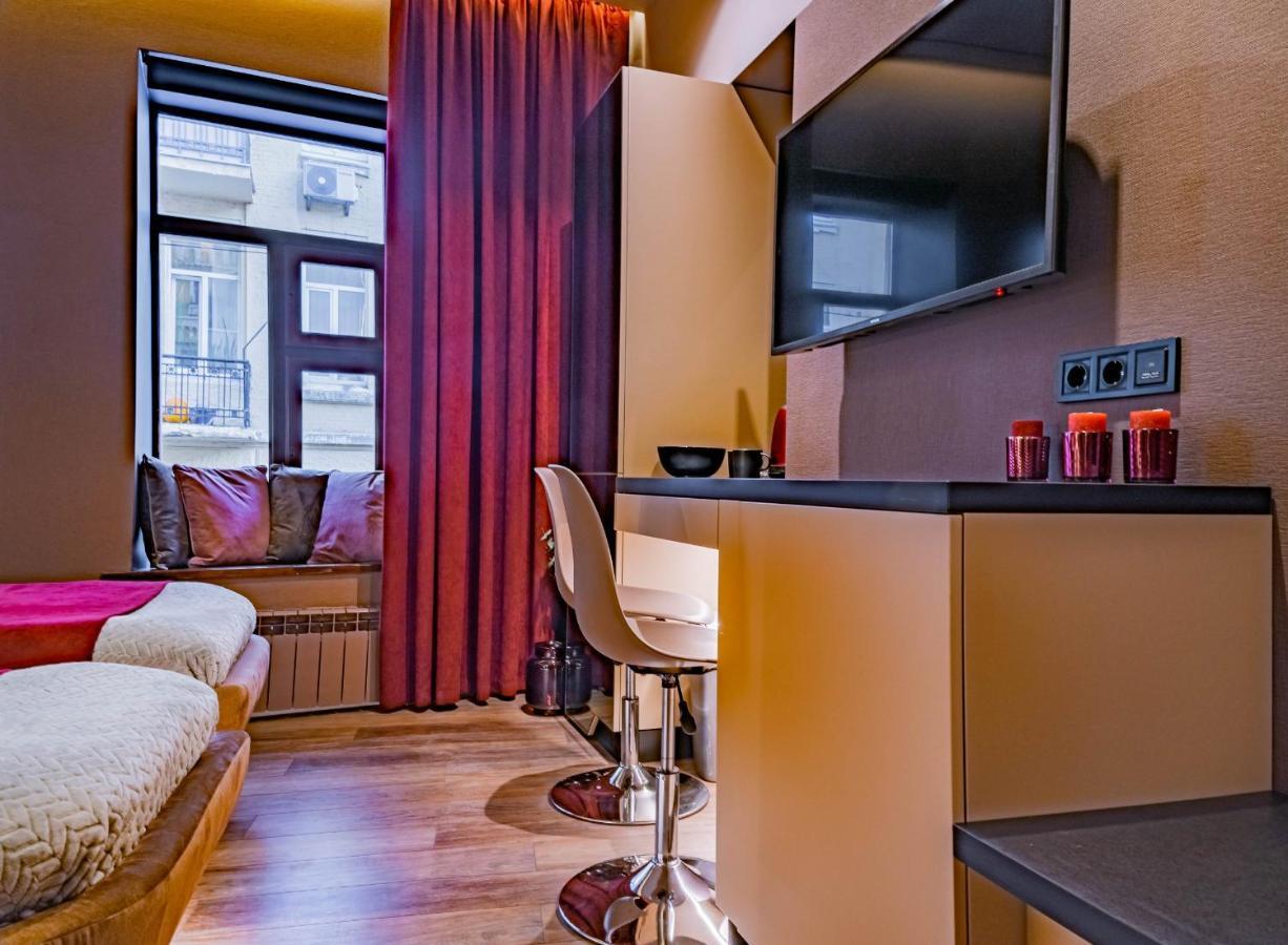 Luxury Upscale Apartments On 18 M Zhitomirska Київ Екстер'єр фото