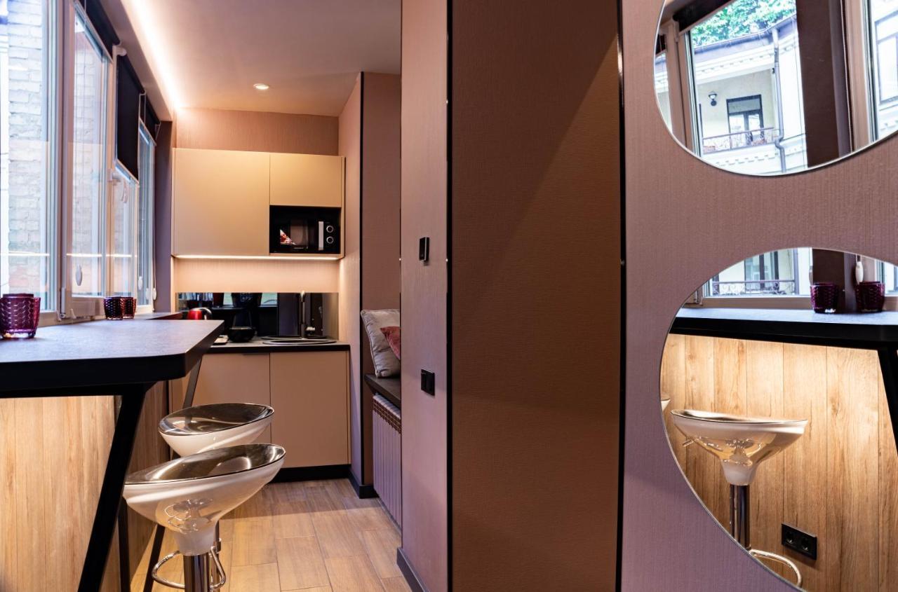 Luxury Upscale Apartments On 18 M Zhitomirska Київ Екстер'єр фото