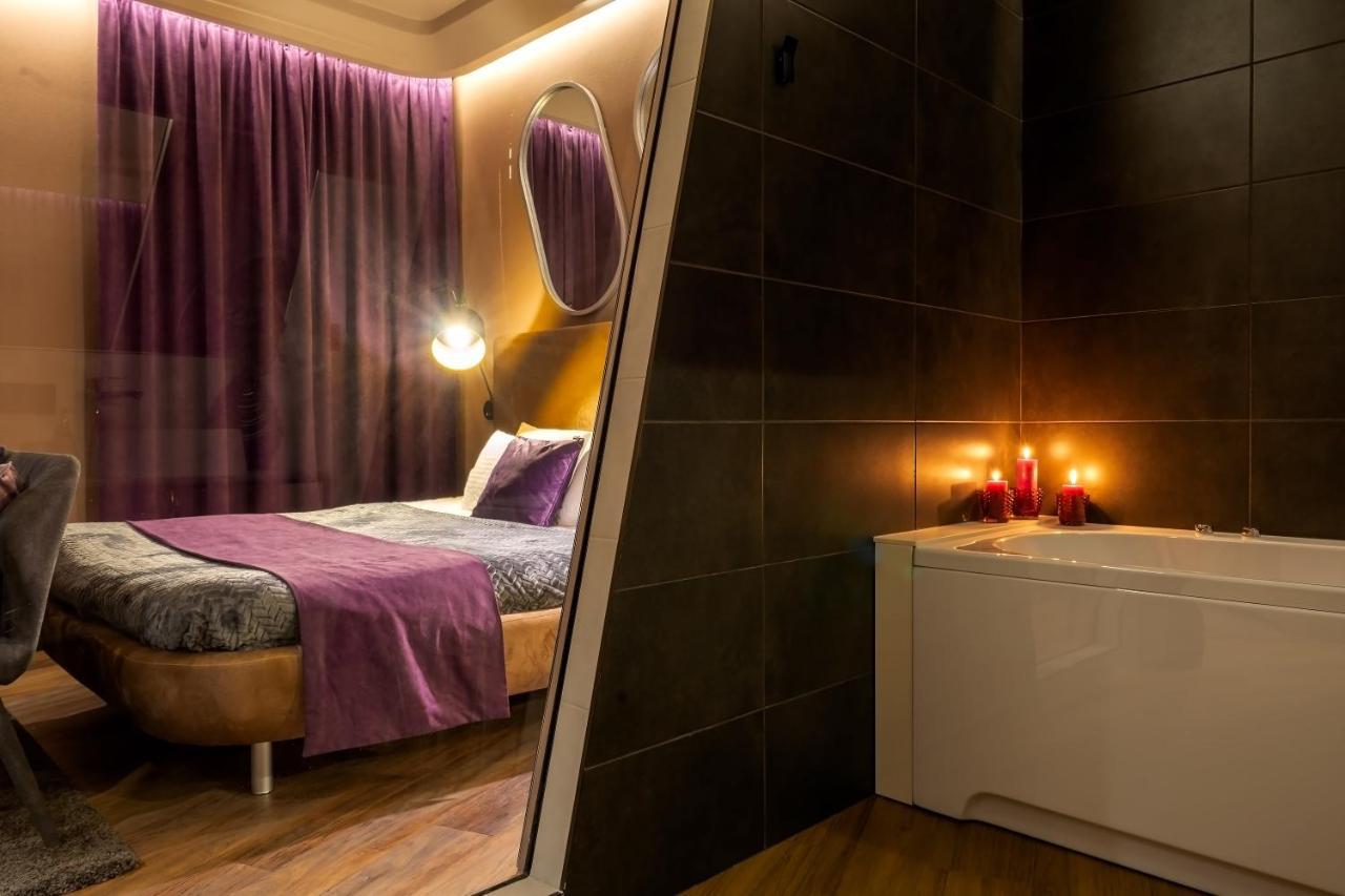Luxury Upscale Apartments On 18 M Zhitomirska Київ Екстер'єр фото