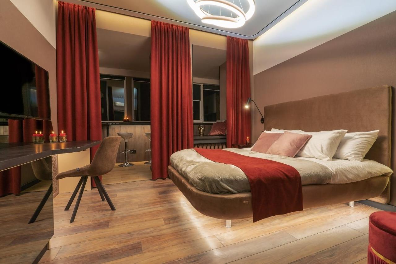 Luxury Upscale Apartments On 18 M Zhitomirska Київ Екстер'єр фото